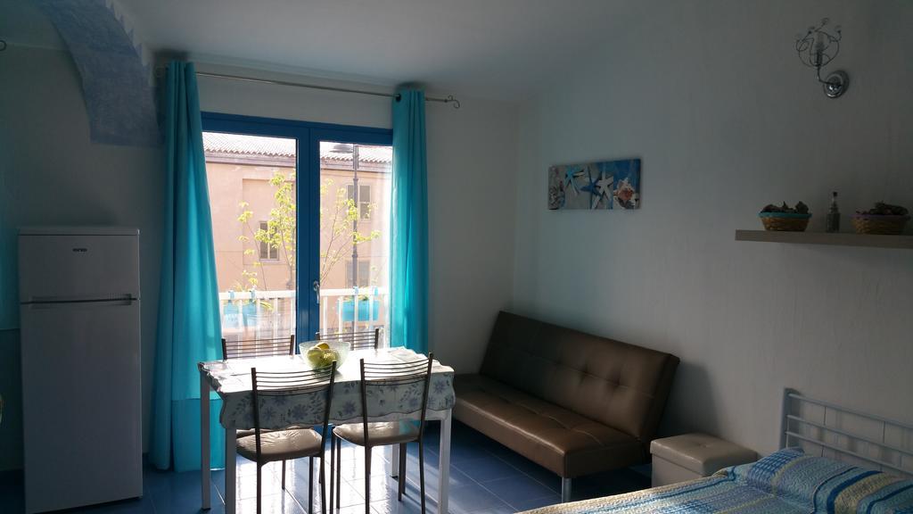 Casa Vacanze Daniela سانتا تيريزا غالّورا المظهر الخارجي الصورة